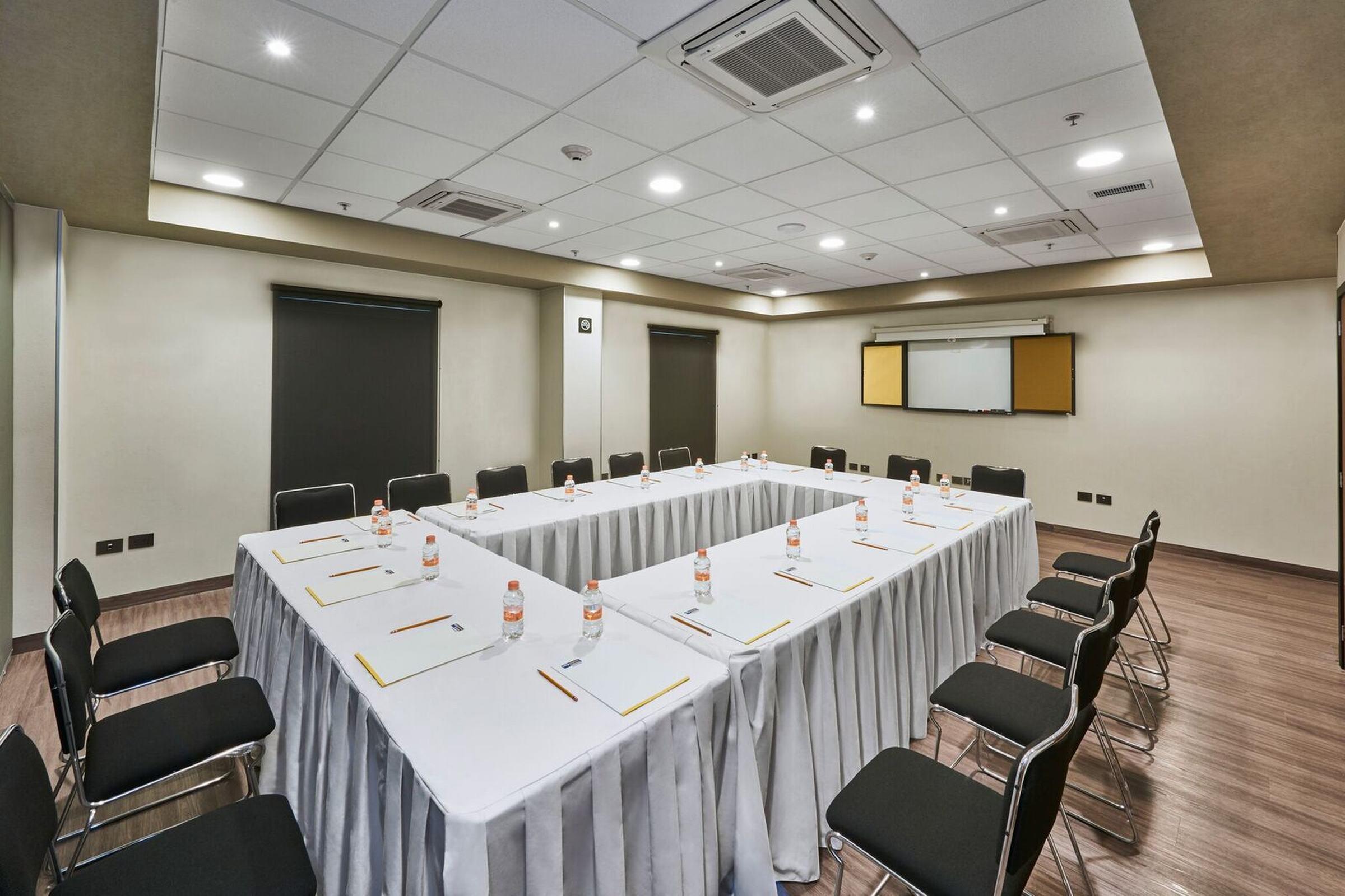 City Express By Marriott Tampico Altamira ميرامار المظهر الخارجي الصورة