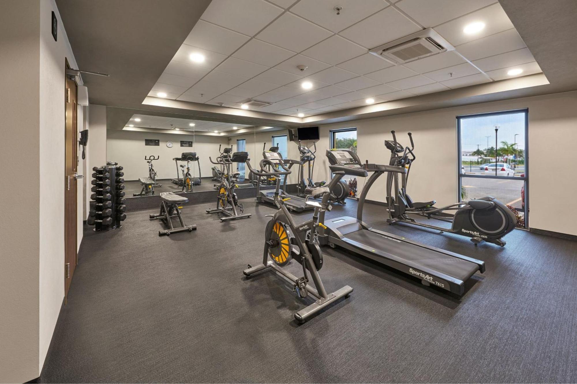City Express By Marriott Tampico Altamira ميرامار المظهر الخارجي الصورة