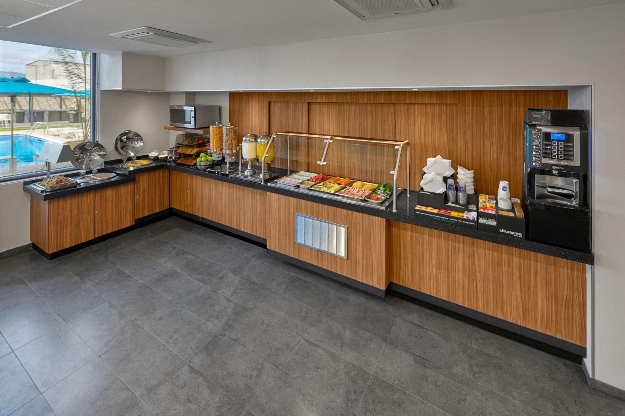 City Express By Marriott Tampico Altamira ميرامار المظهر الخارجي الصورة
