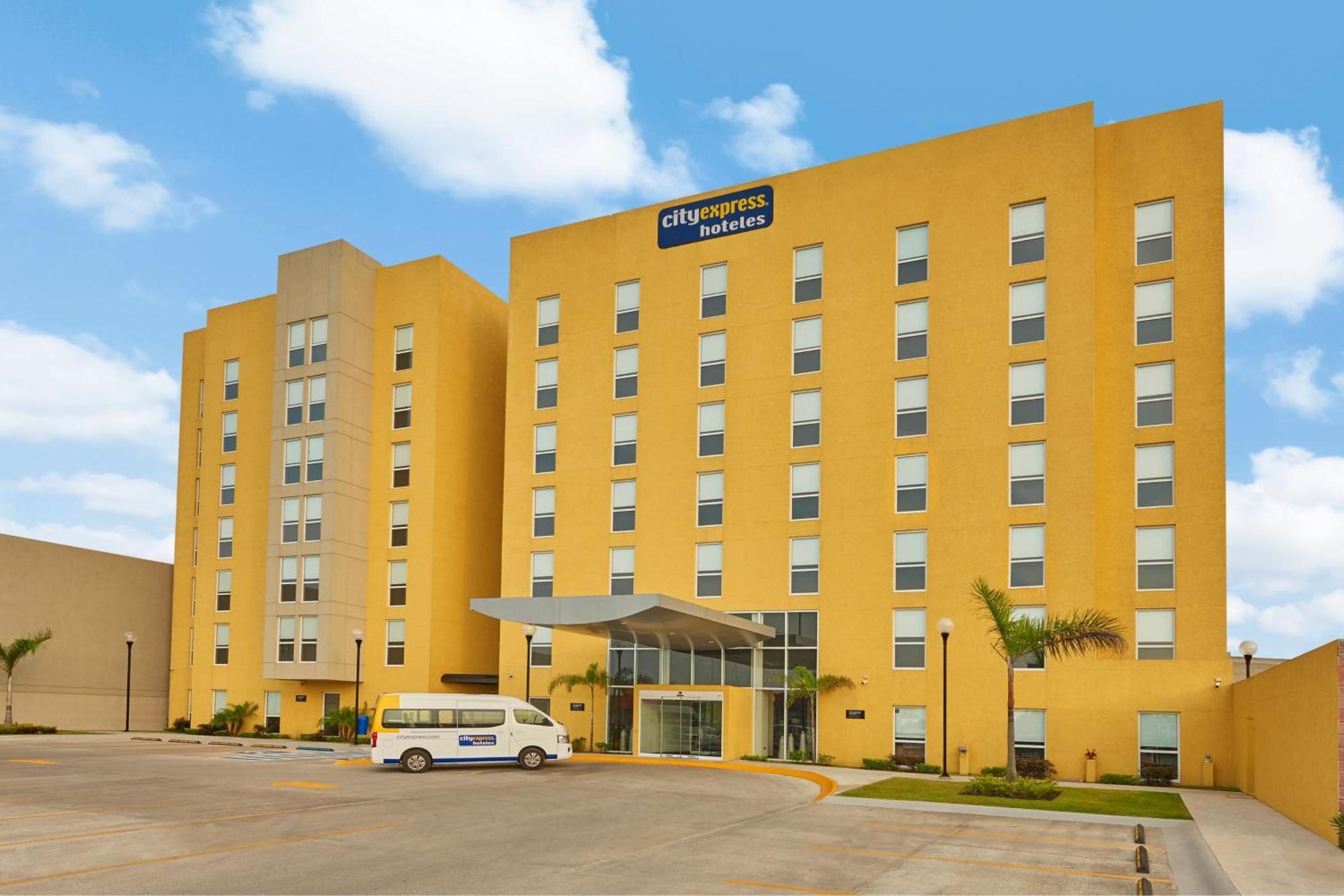 City Express By Marriott Tampico Altamira ميرامار المظهر الخارجي الصورة